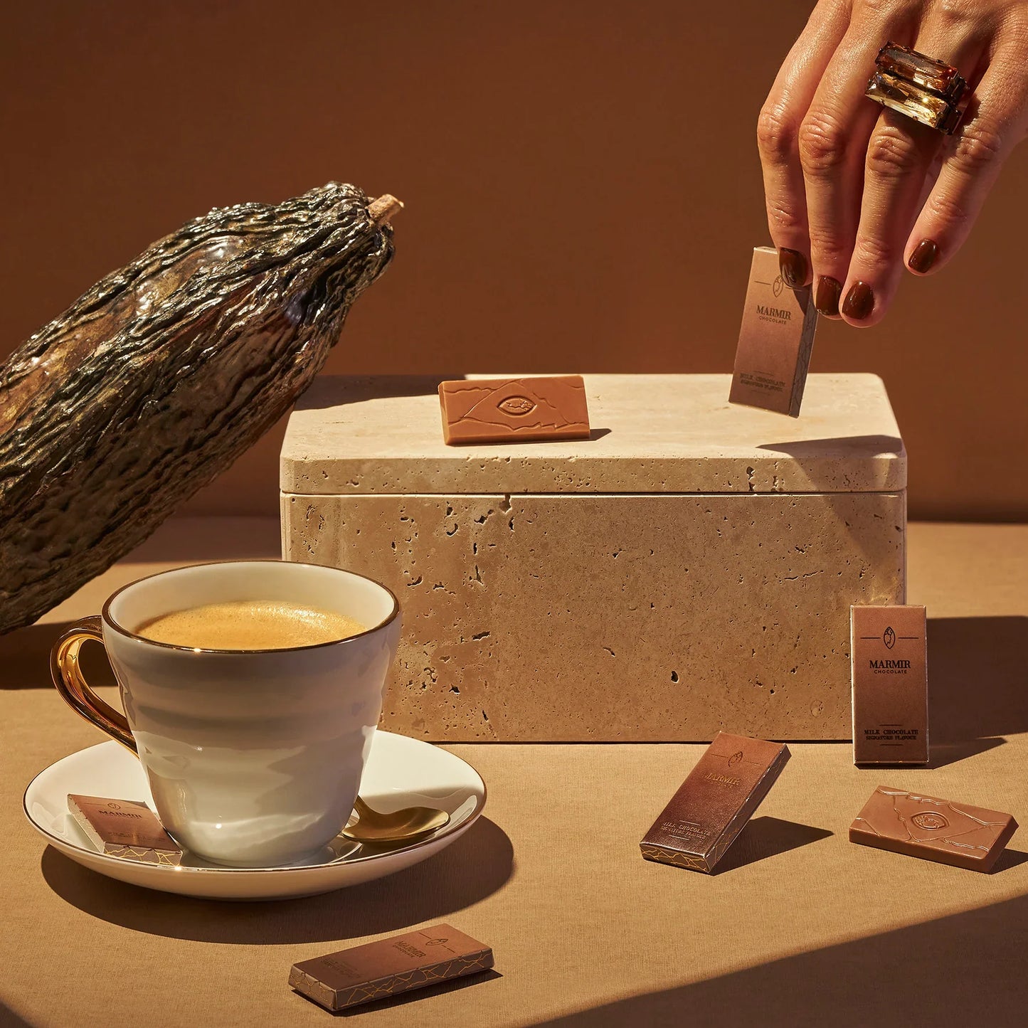 MARMIR Chocolate - Giftbox 30 petit signature & salt collection