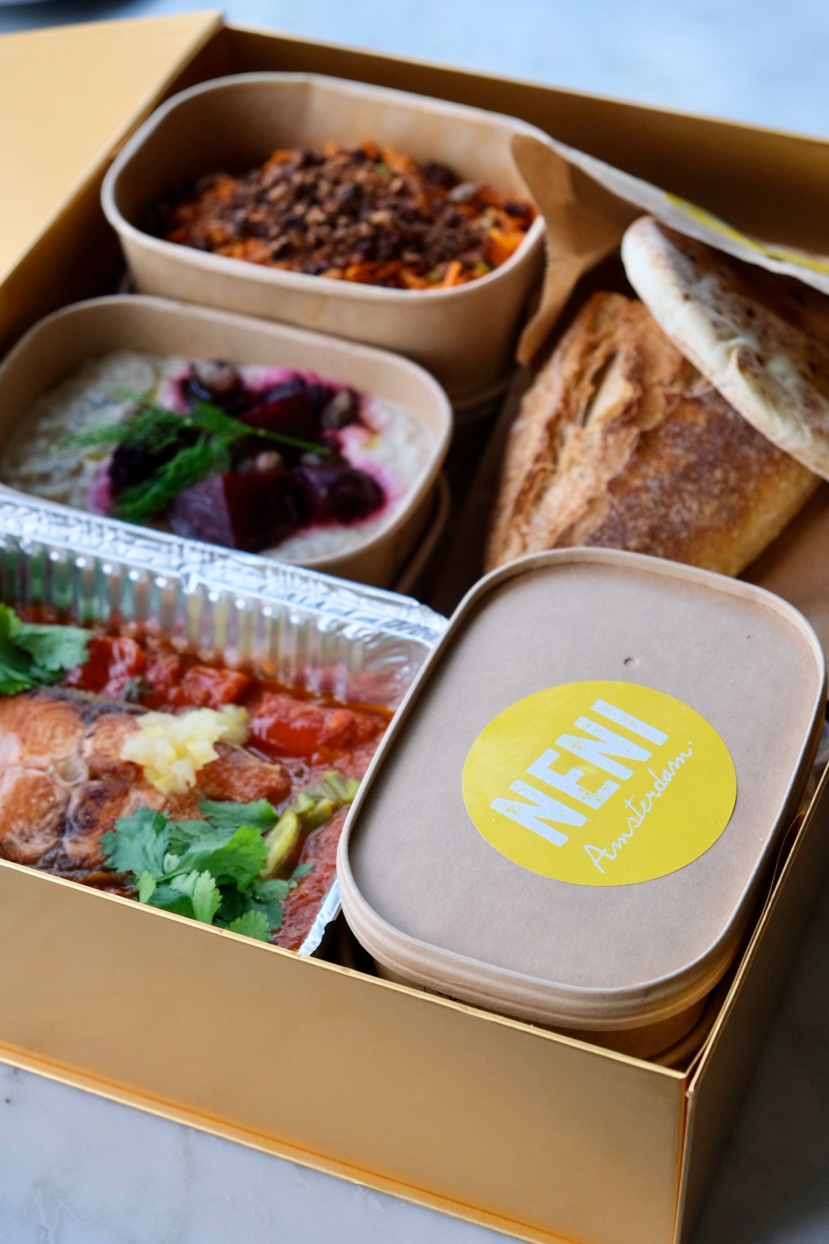 NENI's Signature Holiday Box for 2 (regular) *FROM 18:00 ONLY*