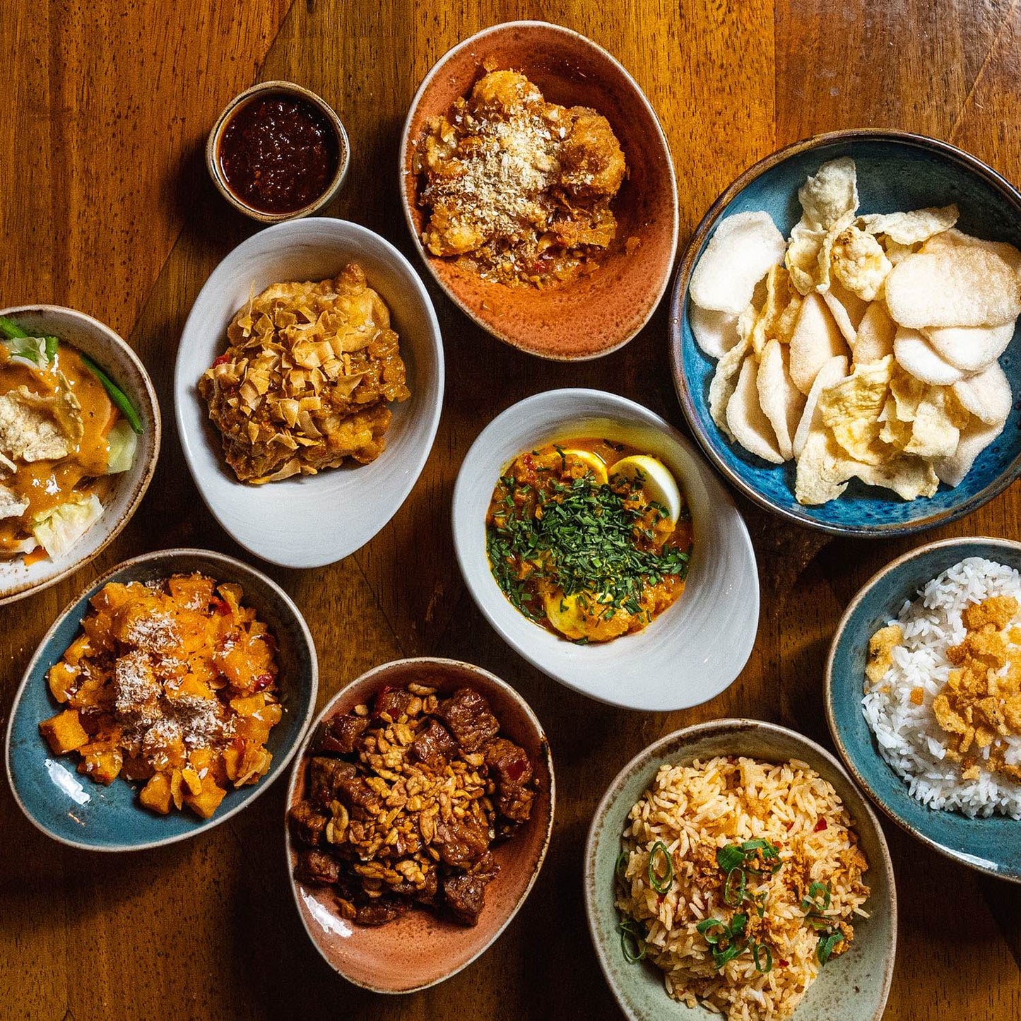 Ron Gastrobar - Nasi Rames Vis