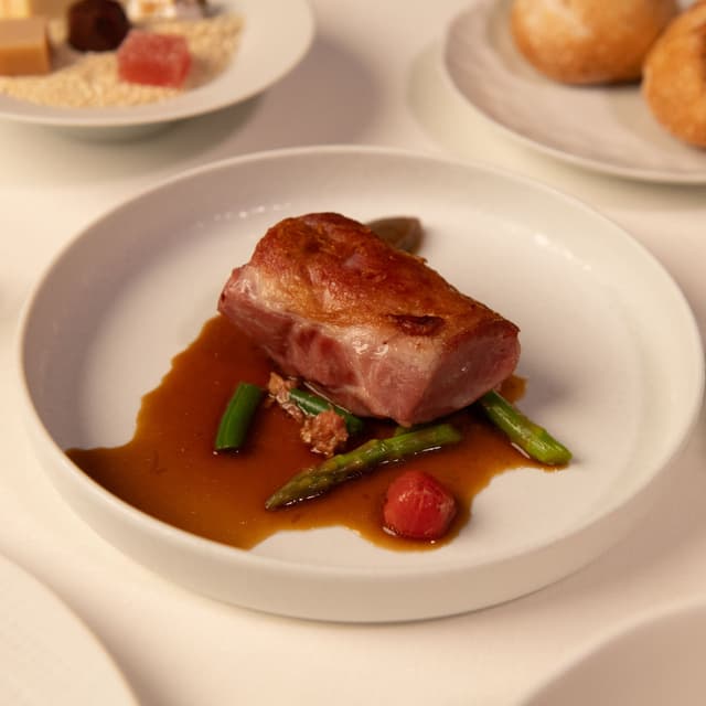 Crispy-fried Texel lamb shoulder