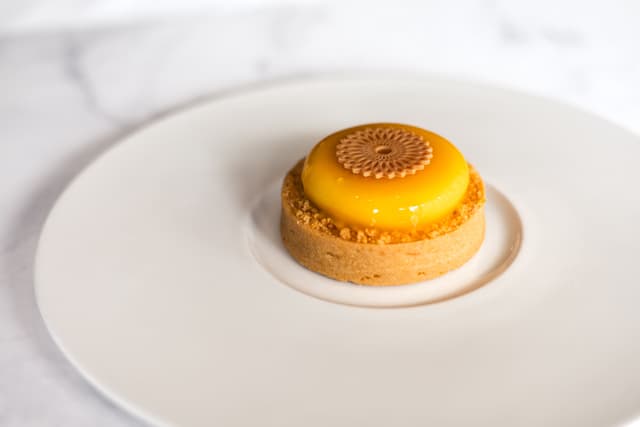Mango | crème cru | kokos | Arriba chocolade