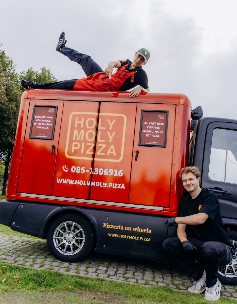 Holy Moly Pizza