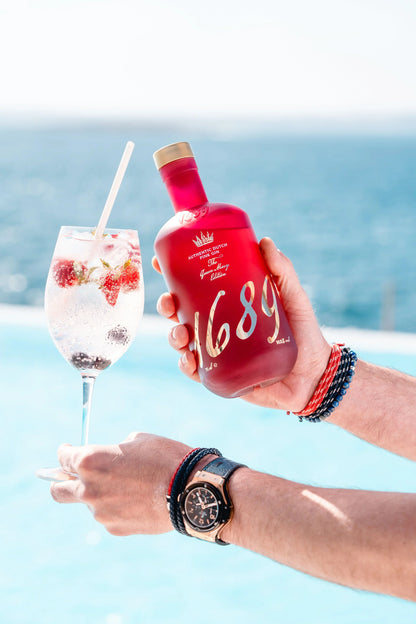 1689 Dutch Pink Gin