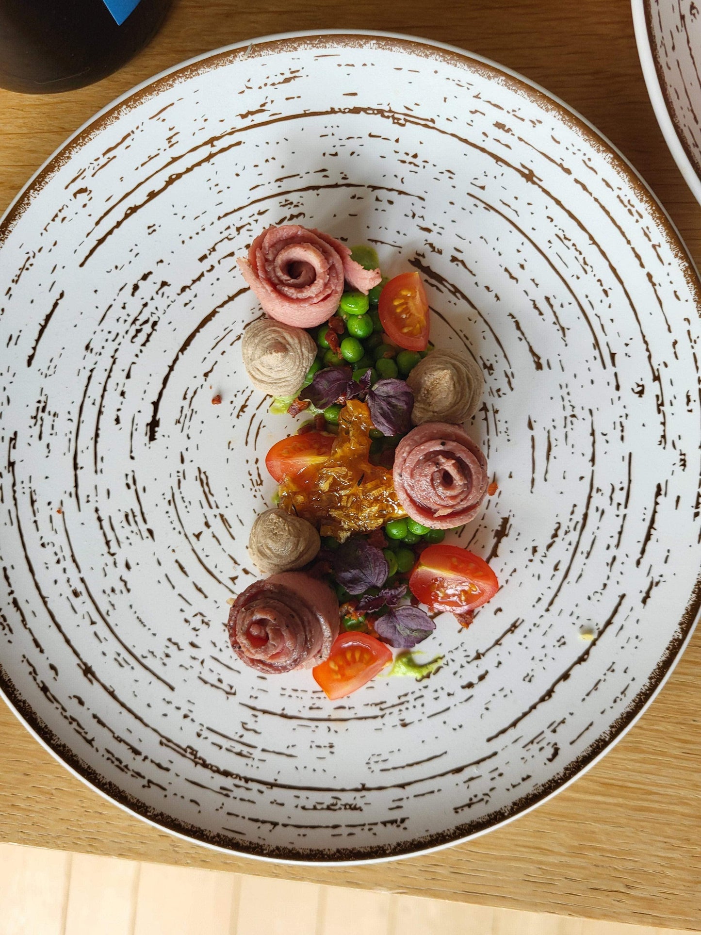 4-course dinner with amuse-bouche 